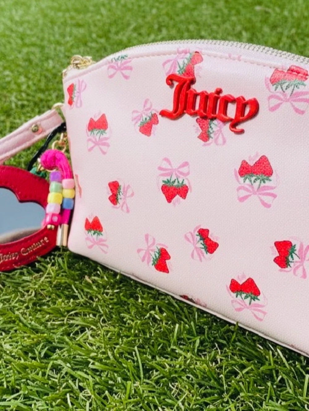 🍓Juicy Couture Pink Strawberry Purse with Heart Mirror Keychain SOLD❗️